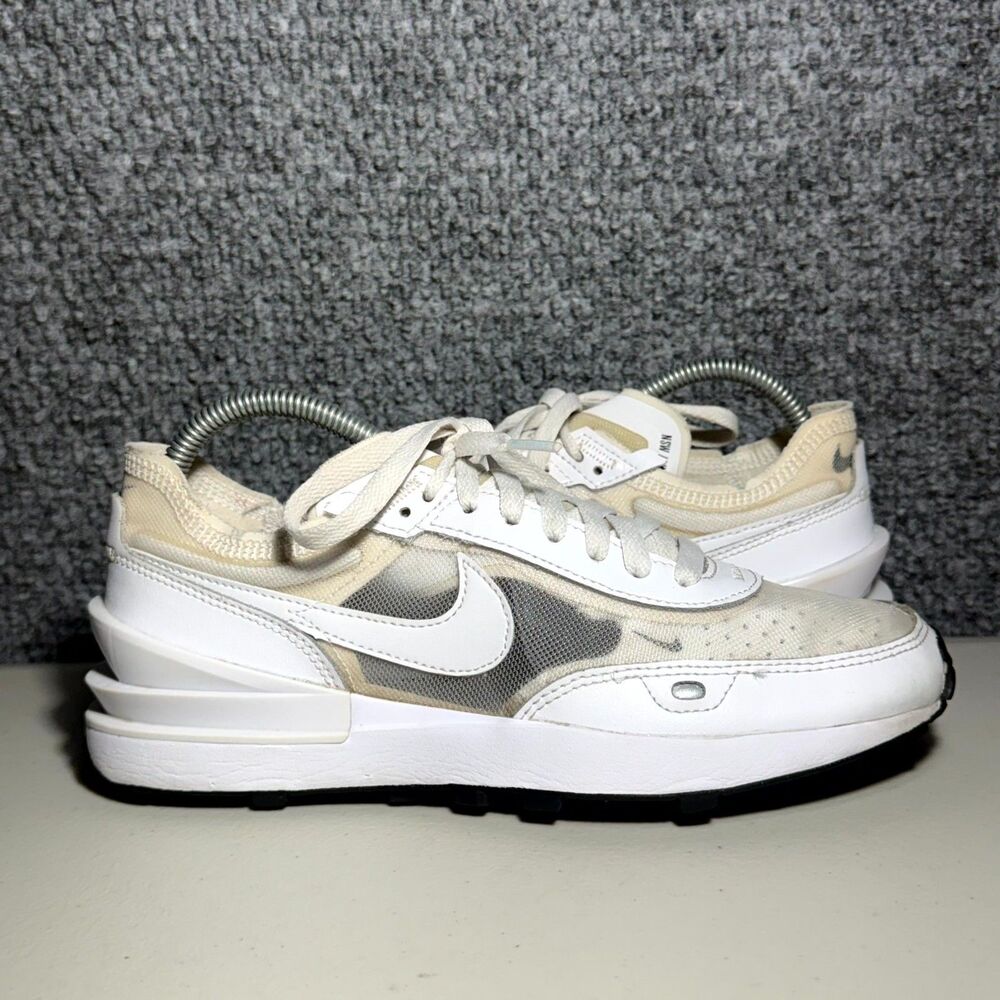Nike Waffle One Sneakers  White Leather Mesh Lace Up Walking Women's Size 8.5‎